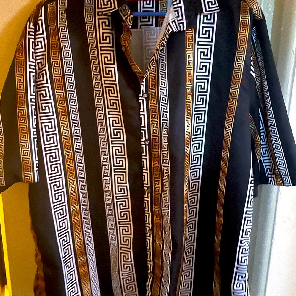 Unisex Shirt or top